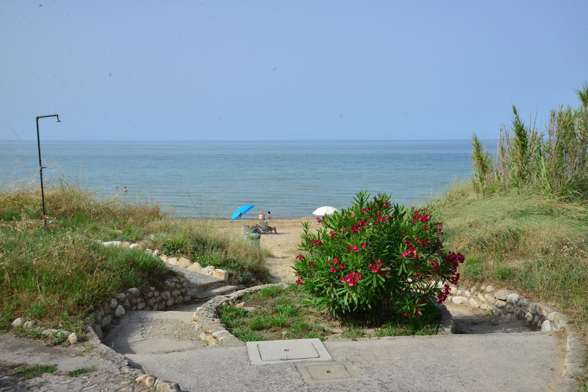 Residence Airone Termoli Exterior foto