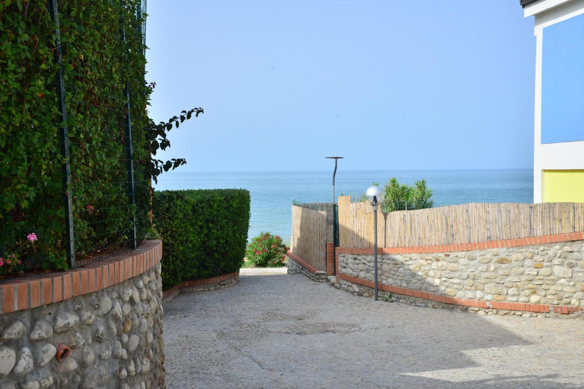 Residence Airone Termoli Exterior foto